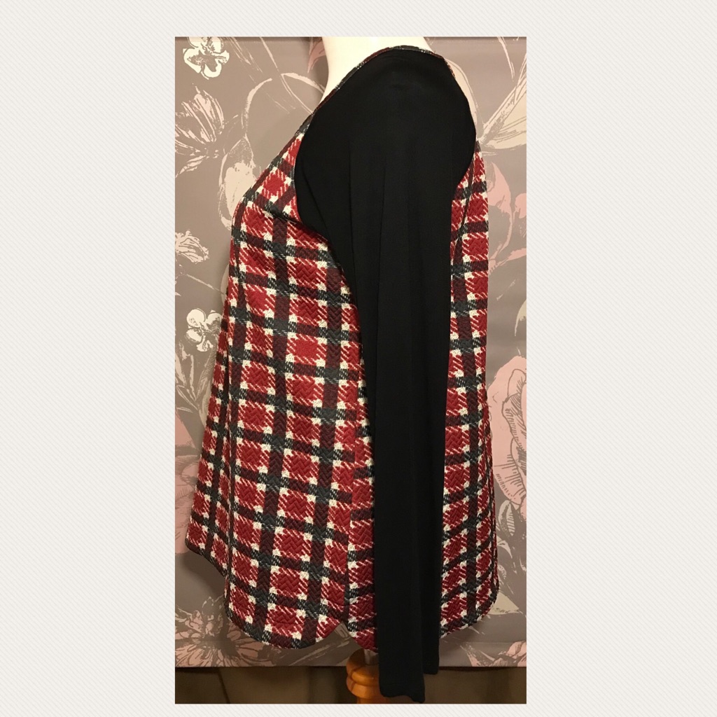 Sanctuary Brand Red Black Plaid Retro Baseball Tee Top M